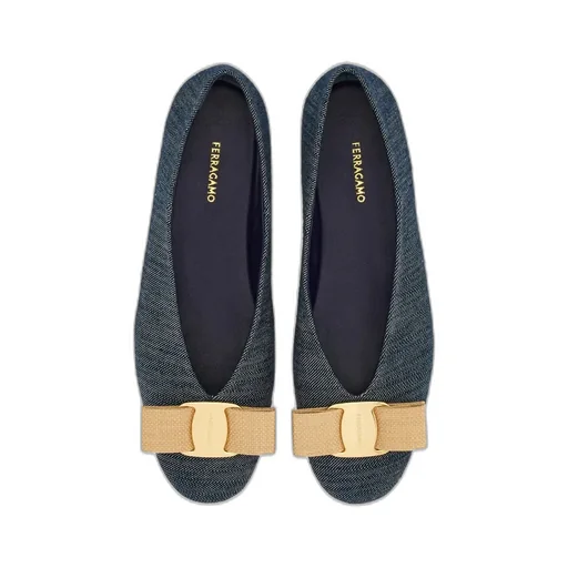 Vara Bow Flat