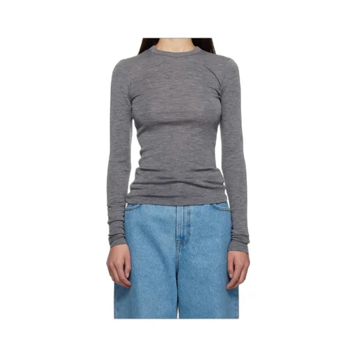 Round Neck Long-Sleeved T-Shirt