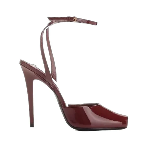 110Mm La Scandale Pumps
