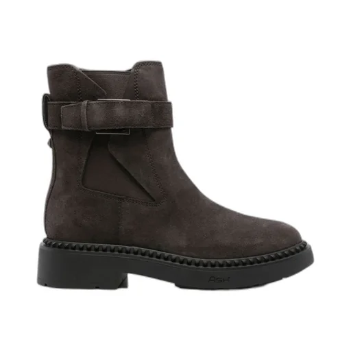 Round-Toed Ankle Boots