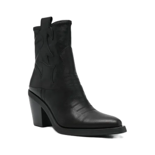 Round-Toed Ankle Boots