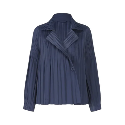 Plissé Collared Jacket