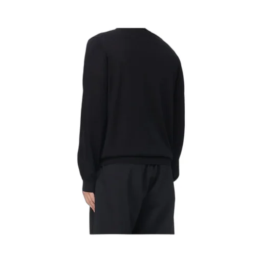 Long-Sleeved Knitwear