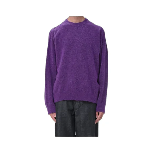 Long-Sleeved Knitwear