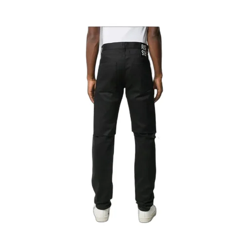 Straight Jeans