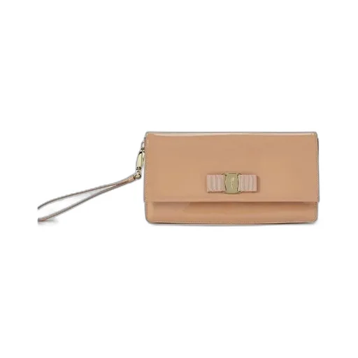 Logo Clutch