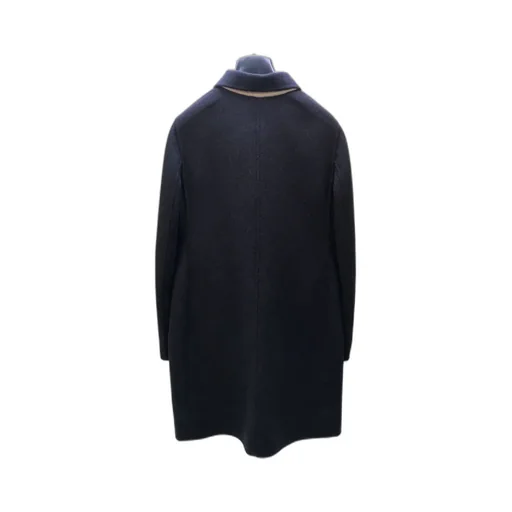 Logo Coat