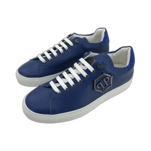 Logo Details Casual Sneakers