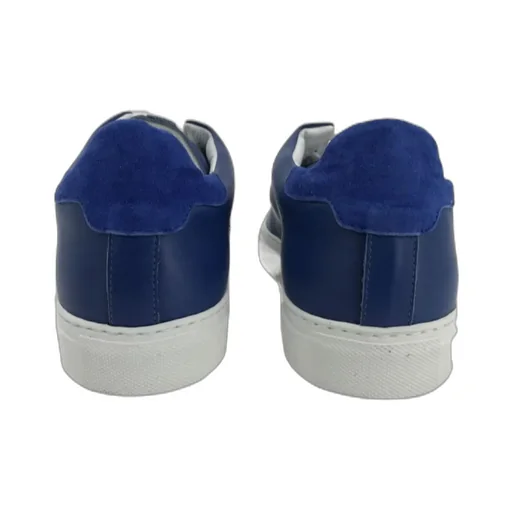 Logo Details Casual Sneakers
