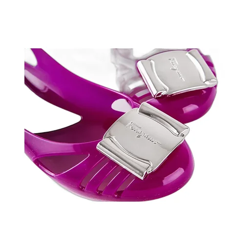 Logo Loophole Sloping Heels