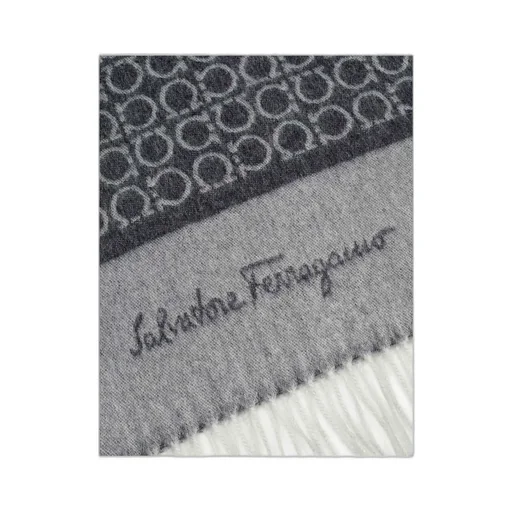 Logo Scarf