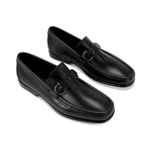 Logo Buckle Business Casual Shoes