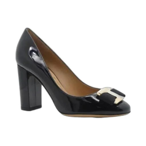 Bow-Tie High Heels