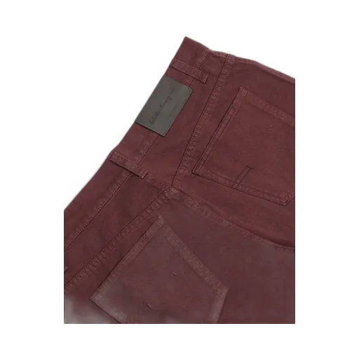 Straight Jeans