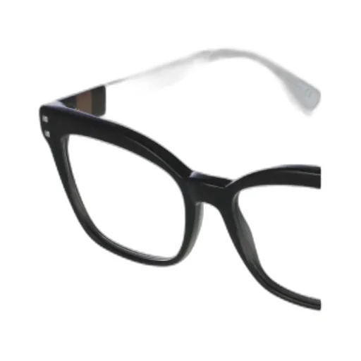 Logo Detail Flat Lens