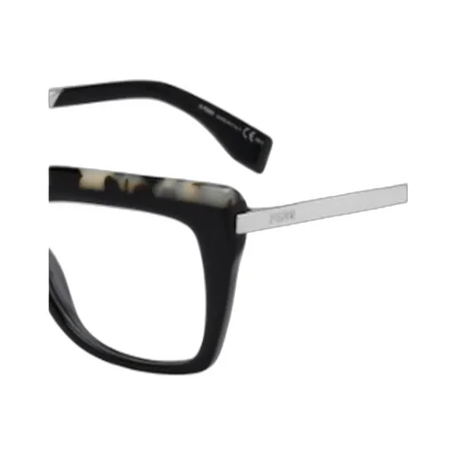 Logo Detail Flat Lens