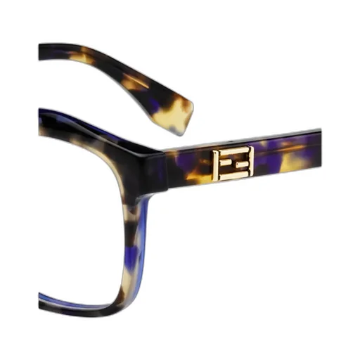Logo Detail Flat Lens