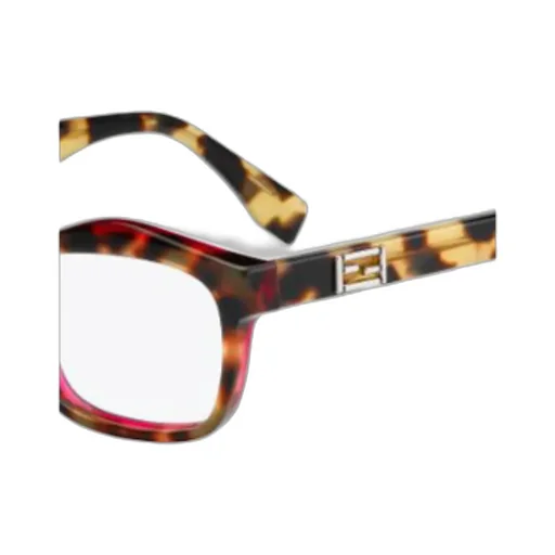Logo Detail Flat Lens