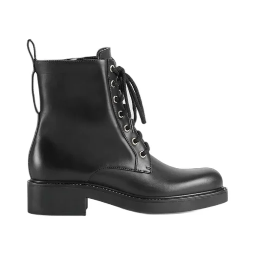 Gucci Logo Plaque Lace-Up Ankle Boots