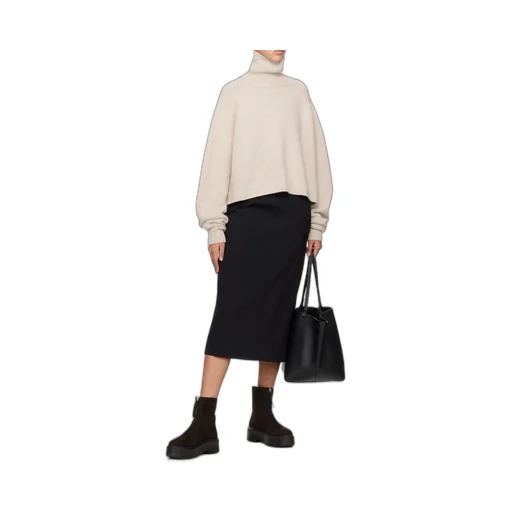 Oversize-Sole Ankle Boots