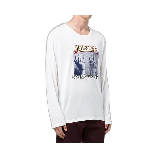 T-Shirt With Round Neck And Long Sleeves