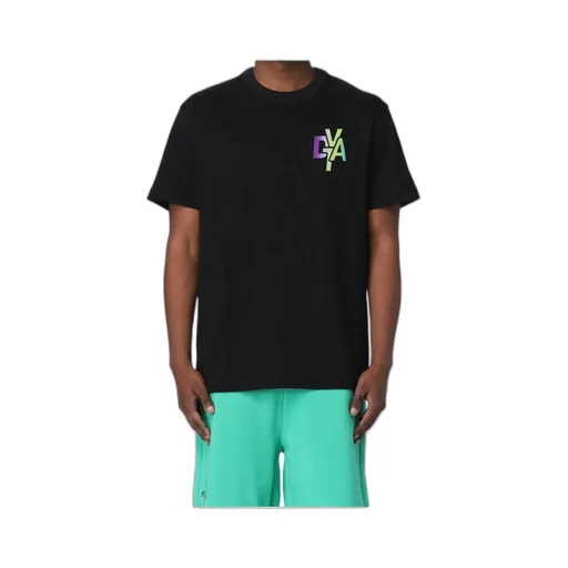 Short-Sleeved T-Shirt