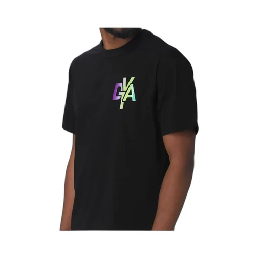 Short-Sleeved T-Shirt