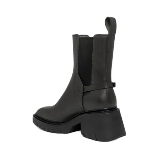 Logo Boots