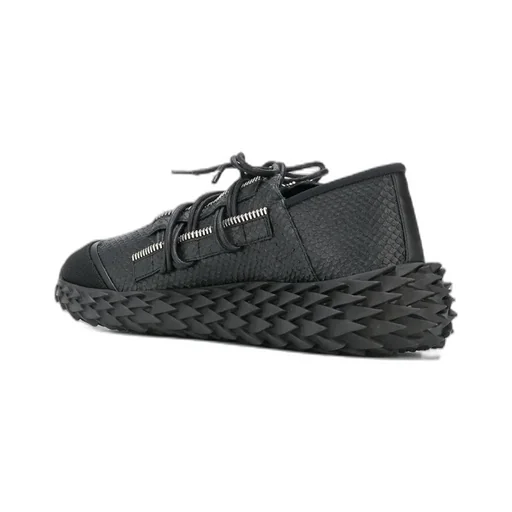 Low-Cut Casual Sneakers