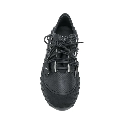 Low-Cut Casual Sneakers