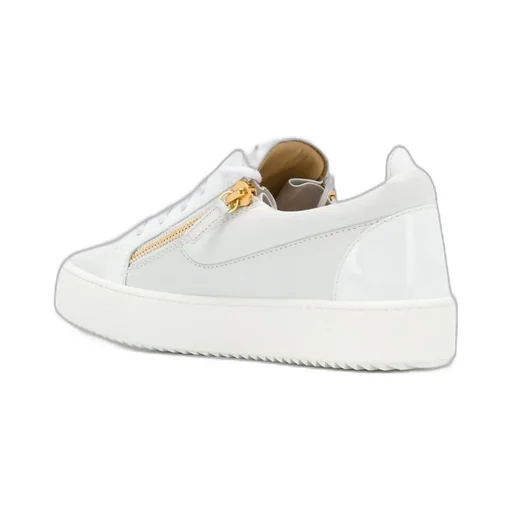 Logo Sports Shoes