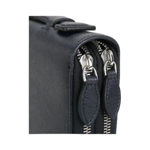 Logo Briefcase
