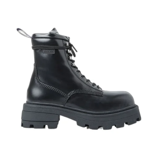 Logo Lacing Boots