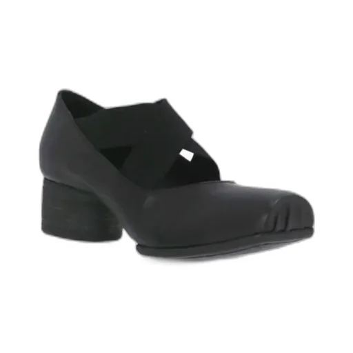 Logo Square Toe Heels