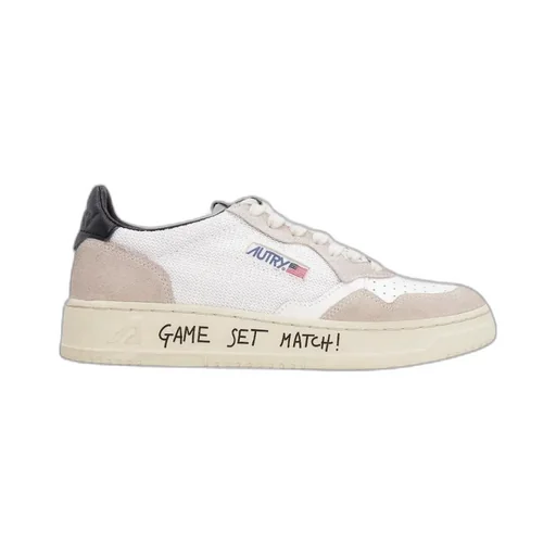 Low-Top Trainers