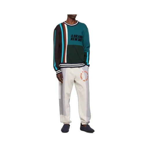Logo Sweater