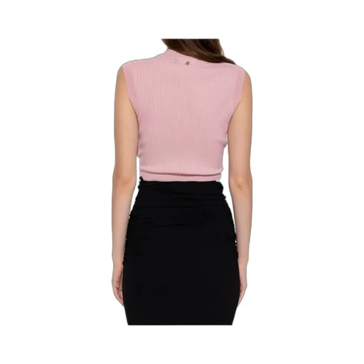 Cut-Out Ribbed Crop Top