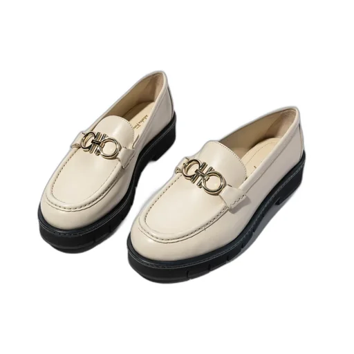 Salvatore Ferragamo Gancini Logo Plaque Loafers