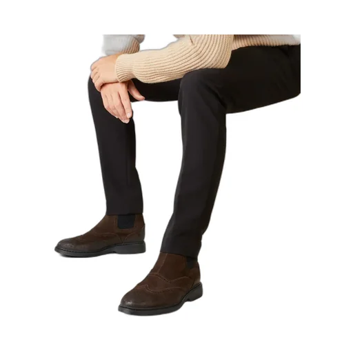 Hogan Round-Toe Chelsea Boots