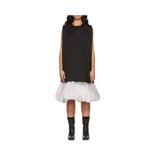 Black Sleeveless Wool Dress