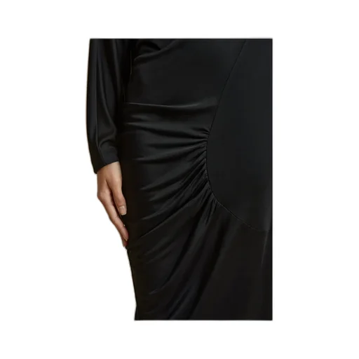 Khaite Oron Long-Sleeved Maxi Dress