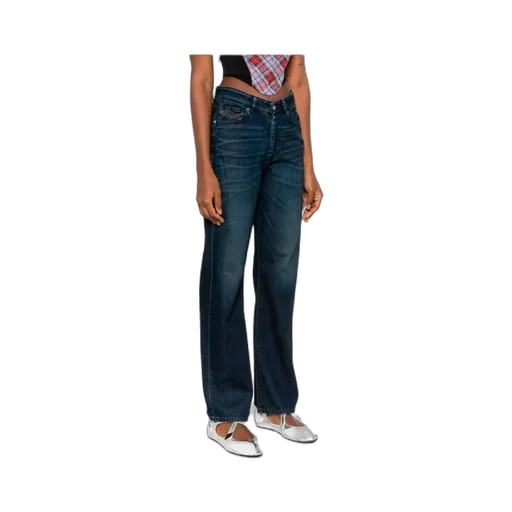 Button Jeans
