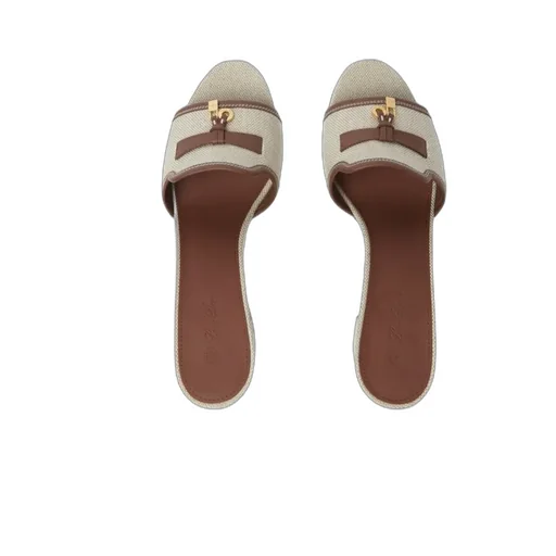 Summer Charms Sandal