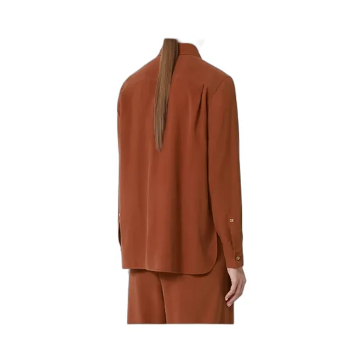 Long-Sleeved Shirt