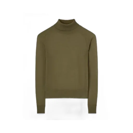 Long-Sleeved Knitted Sweater