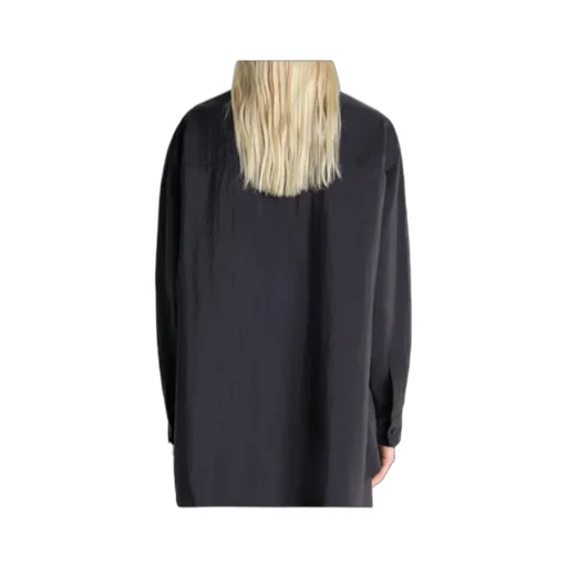 Long-Sleeved Shirt