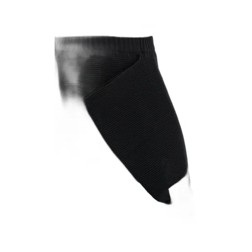 Issey Miyake Moving Knit Cropped Knitted Trousers