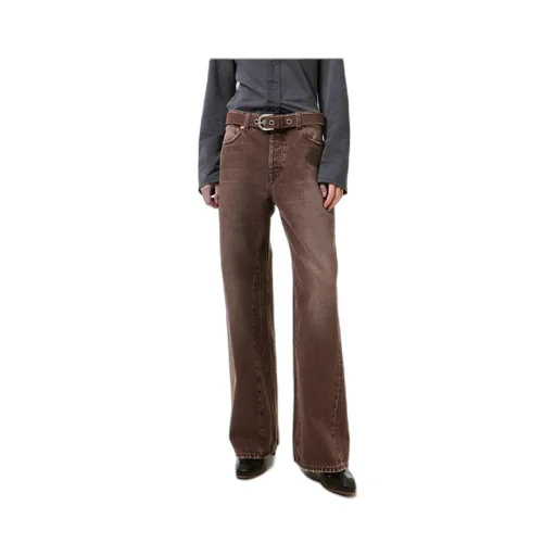 Straight-Leg Treble Cut Jeans