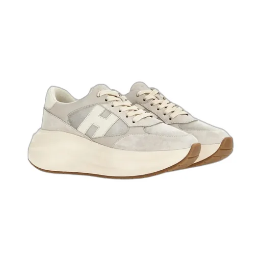 H696 Lace-Up Fastening Sneakers