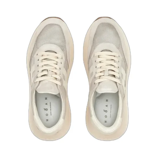 H696 Lace-Up Fastening Sneakers